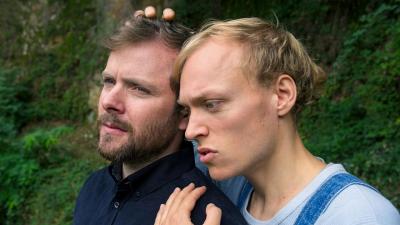 Der Ecki ist fest davon überzeugt, den Andi beschützen zu müssen