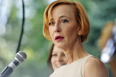 Susanne Lothar in der 'Gurkenkönigin'